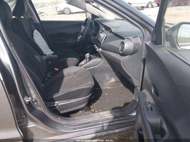 44740228 :رقم المزاد ، 3N1CP5BV8NL499612 vin ، 2022 Nissan Kicks S Xtronic Cvt مزاد بيع