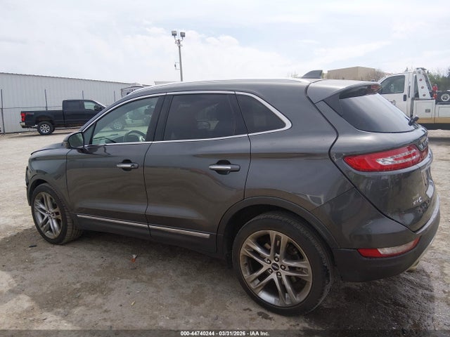 44740244 :رقم المزاد ، 5LMCJ3D95KUL17054 vin ، 2019 Lincoln Mkc Reserve مزاد بيع