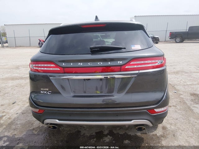 44740244 :رقم المزاد ، 5LMCJ3D95KUL17054 vin ، 2019 Lincoln Mkc Reserve مزاد بيع
