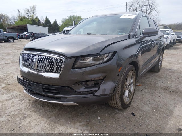 44740244 :رقم المزاد ، 5LMCJ3D95KUL17054 vin ، 2019 Lincoln Mkc Reserve مزاد بيع