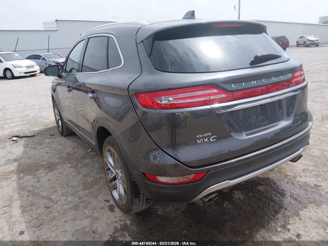 44740244 :رقم المزاد ، 5LMCJ3D95KUL17054 vin ، 2019 Lincoln Mkc Reserve مزاد بيع