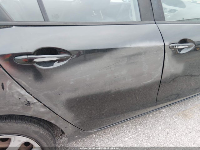 2011 Mazda Mazda3 I Sport მანქანა იყიდება აუქციონზე, vin: JM1BL1UG8B1458525, აუქციონის ნომერი: 44740249