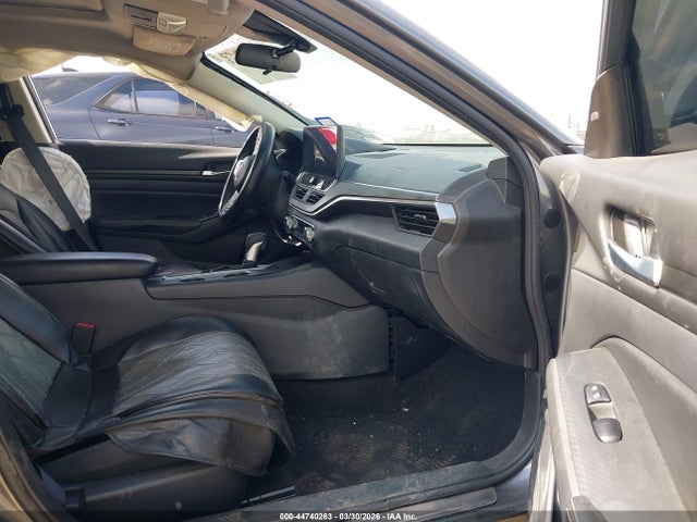 2025 Nissan Altima Sv Fwd მანქანა იყიდება აუქციონზე, vin: 1N4BL4DV2SN389233, აუქციონის ნომერი: 44740263