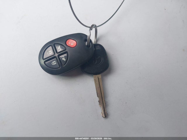 2016 TOYOTA SIENNA 5TDKK3DC8GS755011 Photo 10