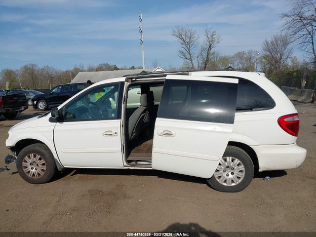 Aukcja sprzedaży 2005 Chrysler Town & Country Lx, vin: 2C4GP44R75R171285, numer aukcji: 44740289