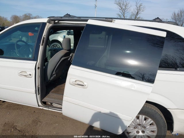 Aukcja sprzedaży 2005 Chrysler Town & Country Lx, vin: 2C4GP44R75R171285, numer aukcji: 44740289