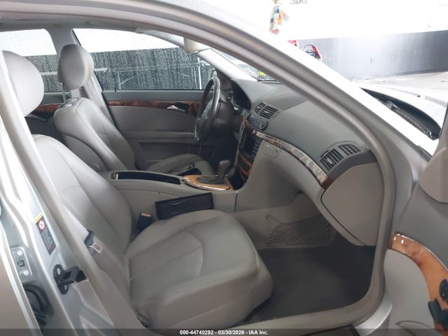 44740292 :رقم المزاد ، WDBUF56J16A933727 vin ، 2006 Mercedes-benz E 350 مزاد بيع