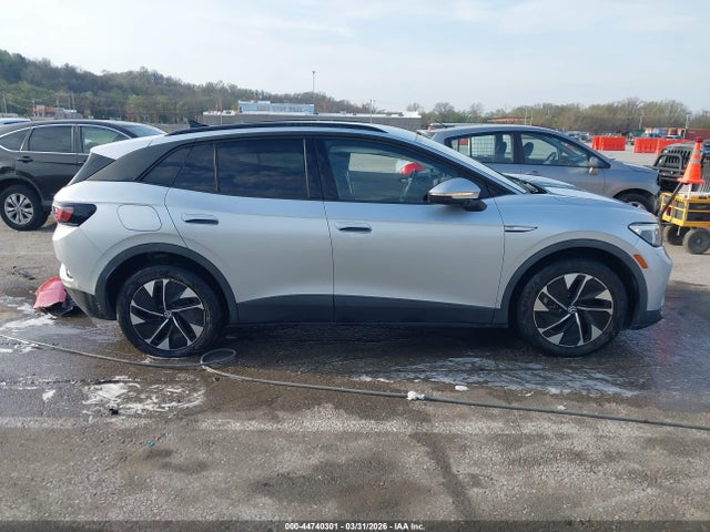2022 Volkswagen Id.4 Pro მანქანა იყიდება აუქციონზე, vin: WVGRMPE2XNP049831, აუქციონის ნომერი: 44740301