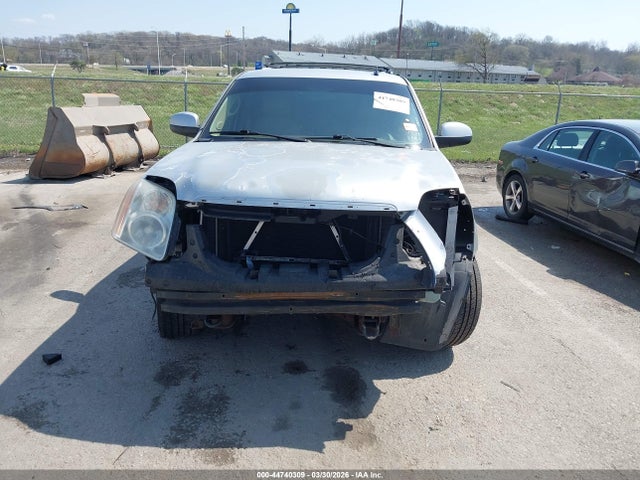 Aukcja sprzedaży 2011 Gmc Yukon Xl 1500 Slt, vin: 1GKS2KE31BR211678, numer aukcji: 44740309