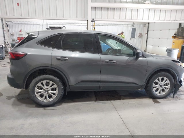1FMCU9GN0SUA74937 Ford Escape Active