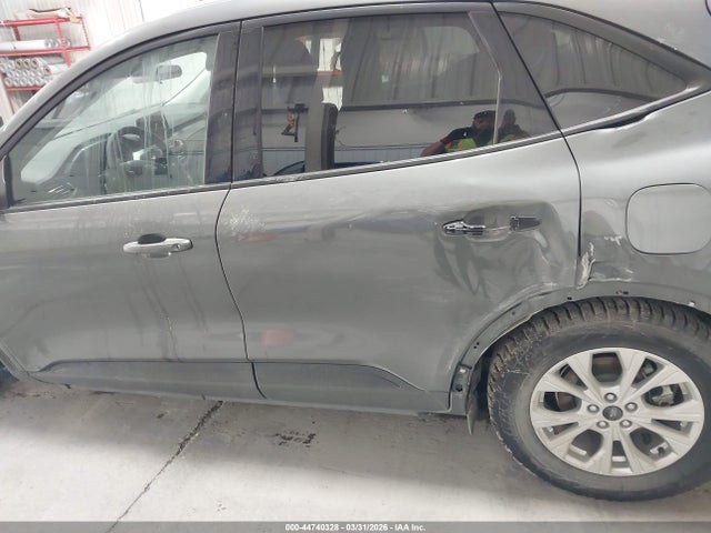 1FMCU9GN0SUA74937 Ford Escape Active