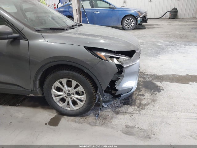 1FMCU9GN0SUA74937 Ford Escape Active