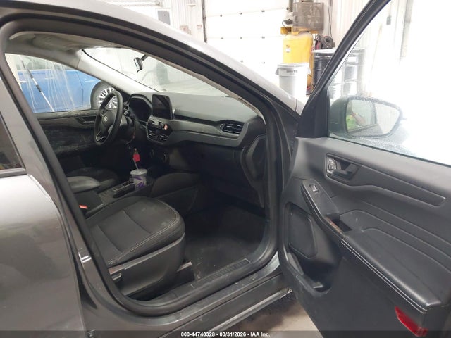 1FMCU9GN0SUA74937 Ford Escape Active