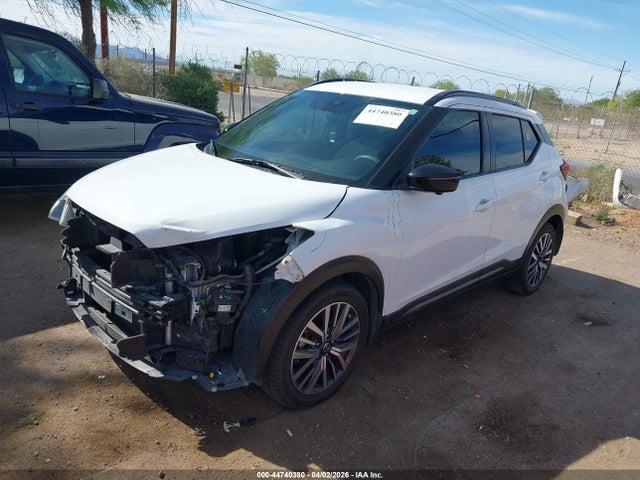 44740380 :رقم المزاد ، 3N1CP5DV7ML489097 vin ، 2021 Nissan Kicks Sr Xtronic Cvt مزاد بيع