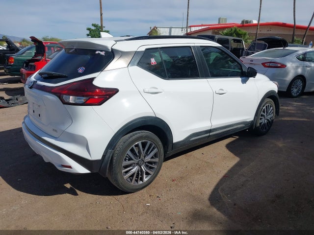 44740380 :رقم المزاد ، 3N1CP5DV7ML489097 vin ، 2021 Nissan Kicks Sr Xtronic Cvt مزاد بيع