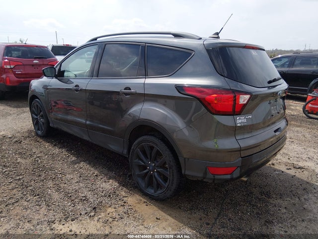 2019 Ford Escape Se მანქანა იყიდება აუქციონზე, vin: 1FMCU0GDXKUA71868, აუქციონის ნომერი: 44740408