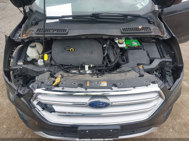 Ford ESCAPE SE 2017 1FMCU9GD3HUE44780 Image 10