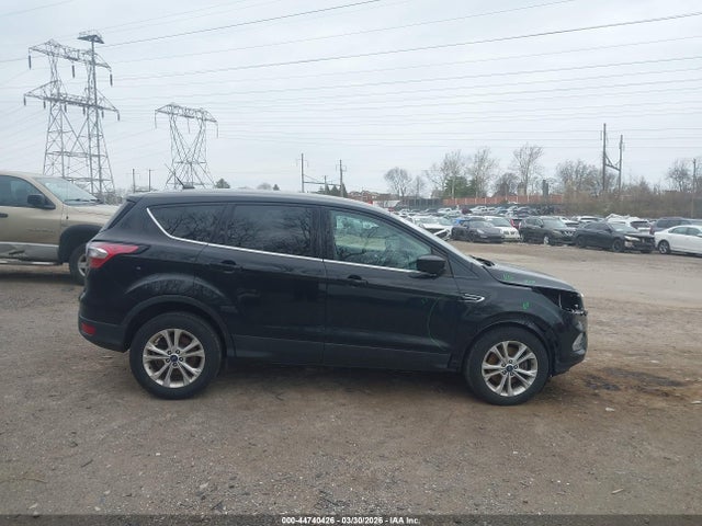 Ford ESCAPE SE 2017 1FMCU9GD3HUE44780 Image 13