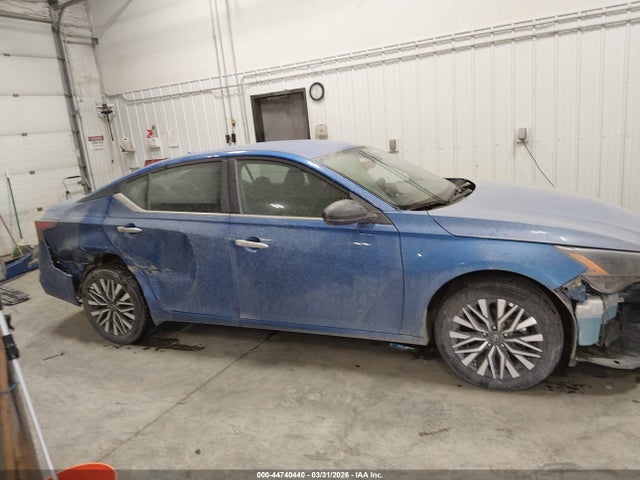 1N4BL4DW3SN369923 Nissan Altima Sv Awd