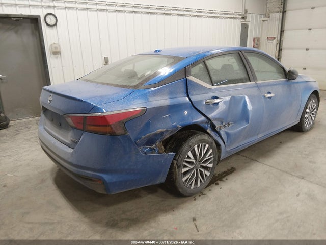 1N4BL4DW3SN369923 Nissan Altima Sv Awd