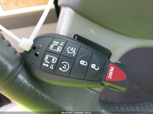 2008 CHRYSLER TOWN & COUNTRY 2A8HR64XX8R132289 Photo 10