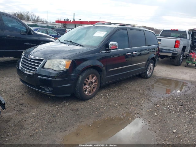2008 CHRYSLER TOWN & COUNTRY 2A8HR64XX8R132289 Photo 1