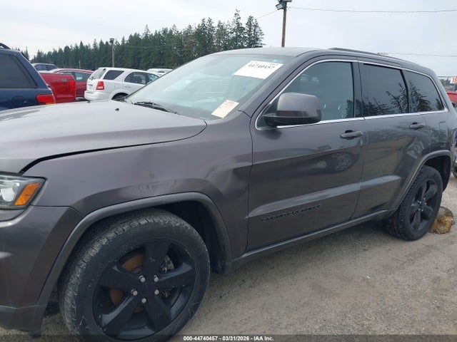 1C4RJFAG9FC608237 Jeep Grand Cherokee Altitude