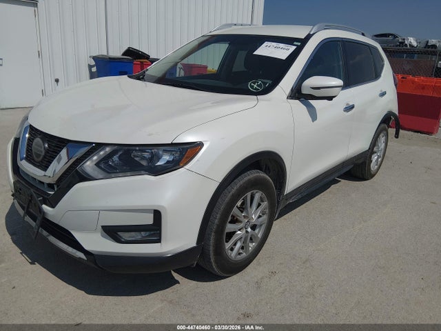 2018 Nissan Rogue Sv მანქანა იყიდება აუქციონზე, vin: KNMAT2MV8JP599655, აუქციონის ნომერი: 44740460