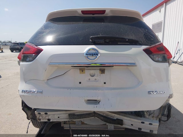 2018 Nissan Rogue Sv მანქანა იყიდება აუქციონზე, vin: KNMAT2MV8JP599655, აუქციონის ნომერი: 44740460