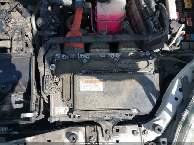 JTDKN3DU8F1974109 Toyota Prius Two