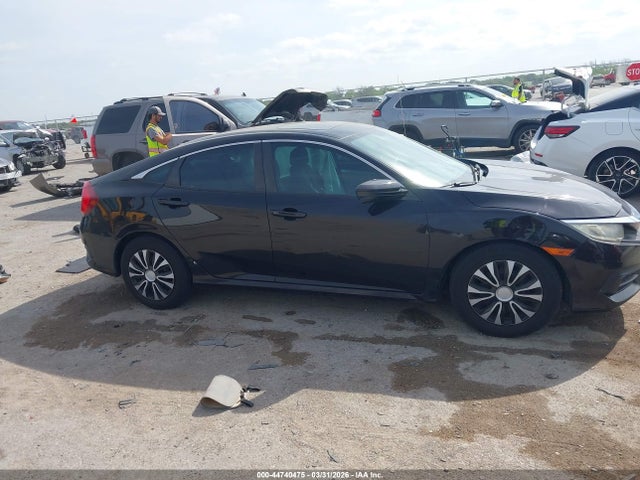 44740475 :رقم المزاد ، 19XFC2F79GE223768 vin ، 2016 Honda Civic Ex مزاد بيع