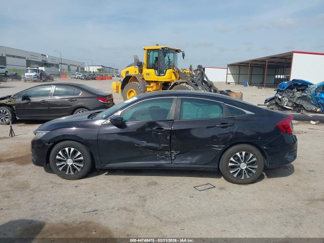 44740475 :رقم المزاد ، 19XFC2F79GE223768 vin ، 2016 Honda Civic Ex مزاد بيع