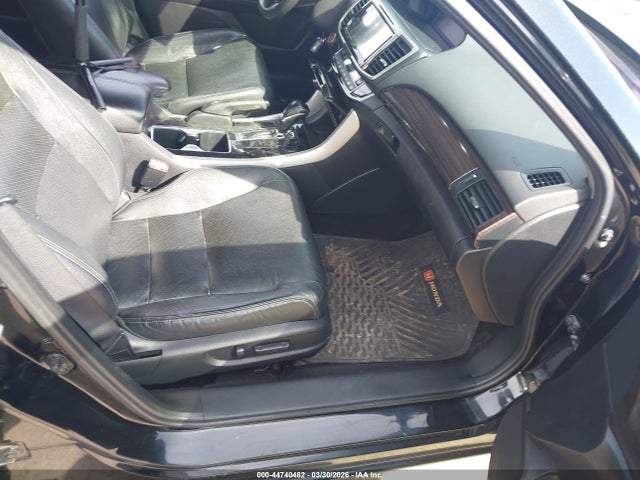 1HGCR3F8XGA025883 Honda Accord Ex-l V-6