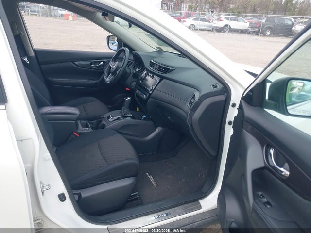 Nissan ROGUE SV 2018 5N1AT2MV4JC760926 Image 5