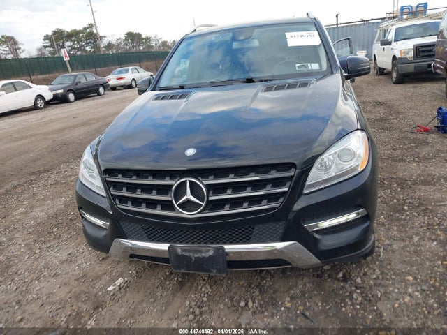 44740492 :رقم المزاد ، 4JGDA5HBXFA505513 vin ، 2015 Mercedes-benz Ml 350 4matic مزاد بيع