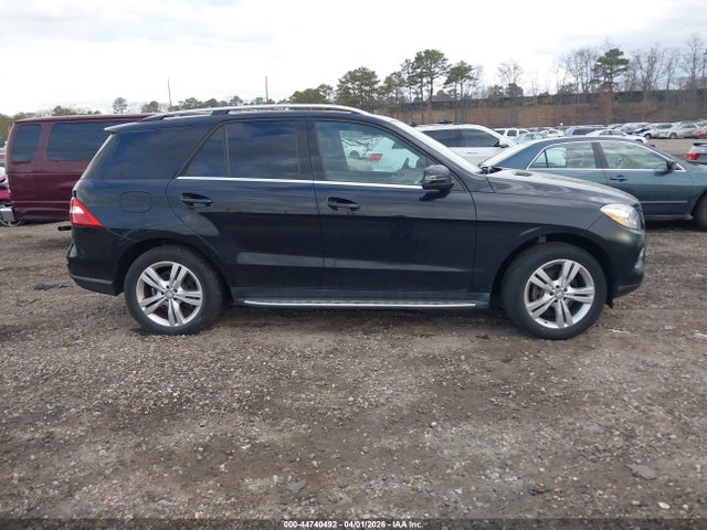 44740492 :رقم المزاد ، 4JGDA5HBXFA505513 vin ، 2015 Mercedes-benz Ml 350 4matic مزاد بيع