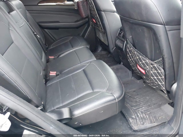 44740492 :رقم المزاد ، 4JGDA5HBXFA505513 vin ، 2015 Mercedes-benz Ml 350 4matic مزاد بيع