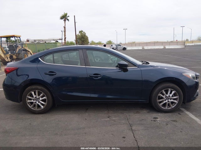 3MZBM1V77GM270274 Mazda Mazda3 I Touring