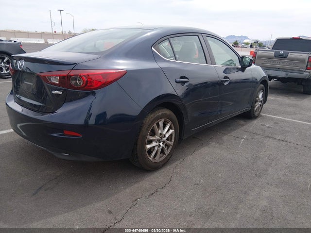 3MZBM1V77GM270274 Mazda Mazda3 I Touring