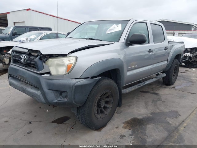 44740497 :رقم المزاد ، 5TFJX4GNXFX039008 vin ، 2015 Toyota Tacoma Prerunner مزاد بيع