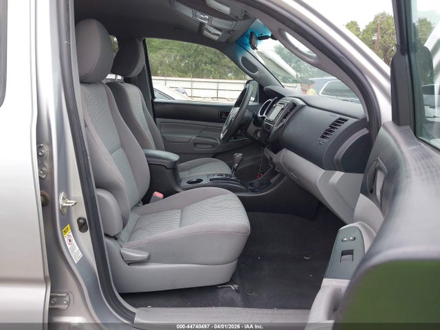 44740497 :رقم المزاد ، 5TFJX4GNXFX039008 vin ، 2015 Toyota Tacoma Prerunner مزاد بيع