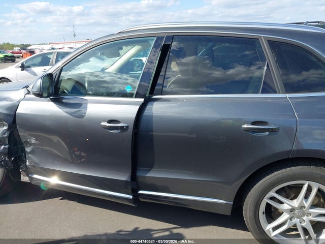 44740521 :رقم المزاد ، WA1L2AFP8GA138160 vin ، 2016 Audi Q5 2.0t Premium مزاد بيع