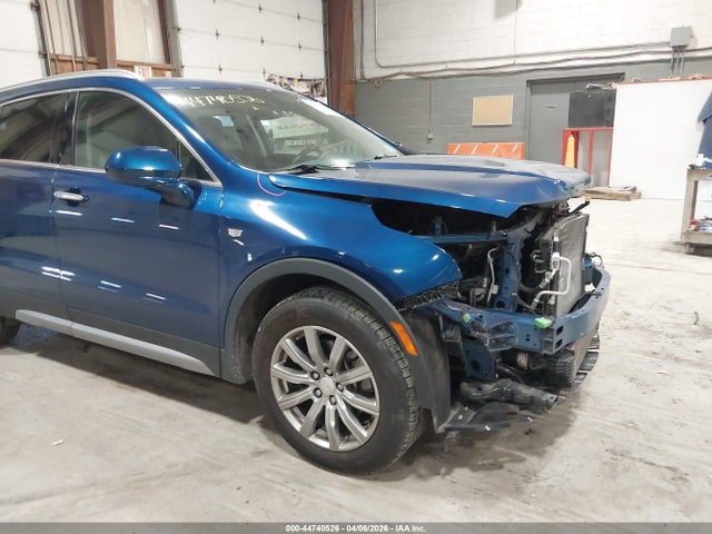 44740526 :رقم المزاد ، 1GYFZDR41KF167605 vin ، 2019 Cadillac Xt4 Premium Luxury مزاد بيع