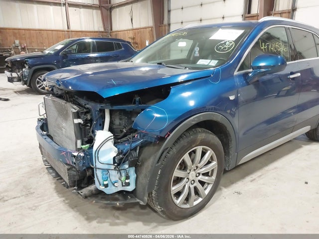 44740526 :رقم المزاد ، 1GYFZDR41KF167605 vin ، 2019 Cadillac Xt4 Premium Luxury مزاد بيع