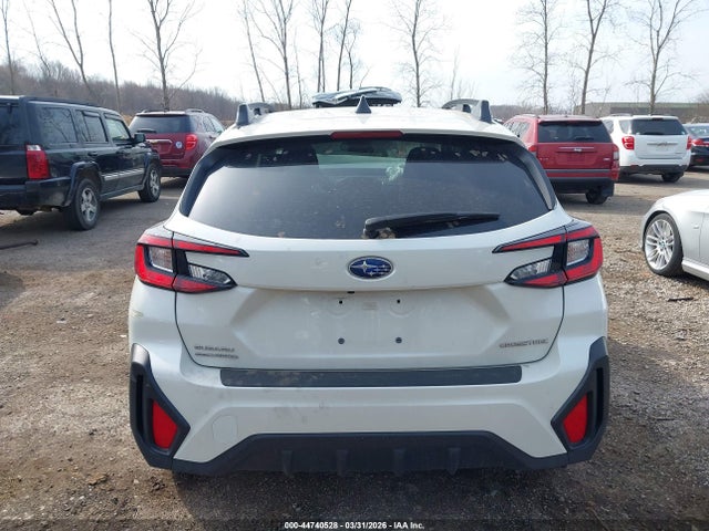 Продаж на аукціоні авто 2024 Subaru Crosstrek Premium, vin: JF2GUADC0R8382401, номер лоту: 44740528