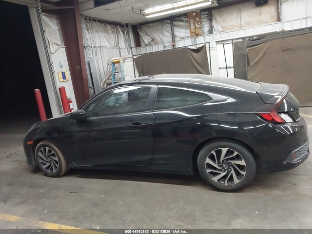 Продажа на аукционе авто 2018 Honda Civic Lx-p, vin: 2HGFC4B0XJH309625, номер лота: 44740552
