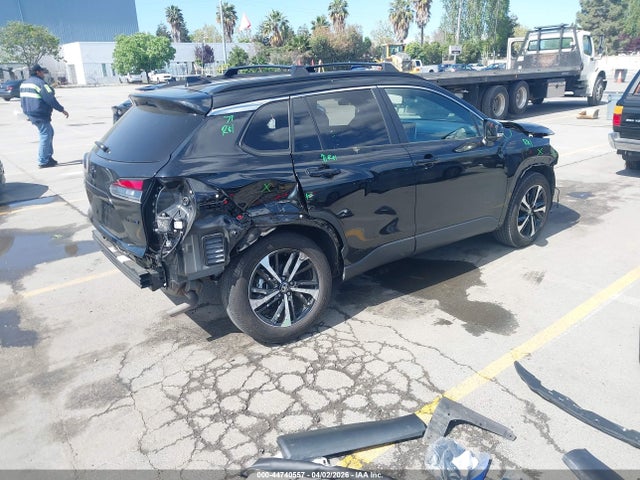 2024 TOYOTA COROLLA CROSS HYBRID 7MUFBABG6RV055430 Photo 3