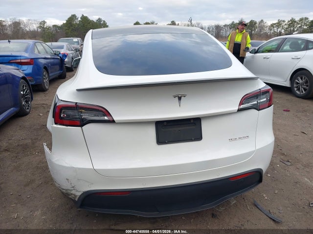 5YJYGDEF9LF009921 Tesla Model Y Long Range Dual Motor All-wheel Drive/performance Dual Motor All-wheel Drive