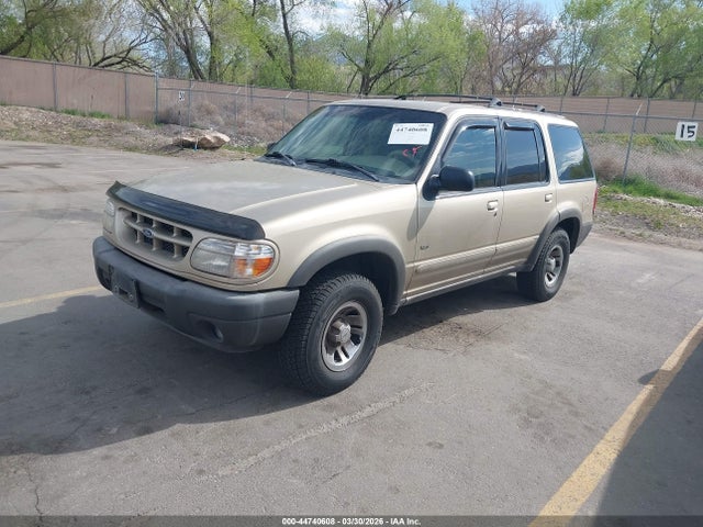 44740608 :رقم المزاد ، 1FMZU72X7YUB73609 vin ، 2000 Ford Explorer Xls مزاد بيع