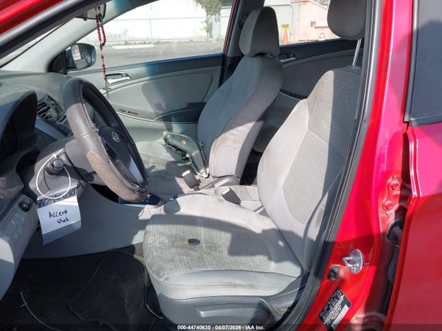 KMHCT5AE7HU300419 Hyundai ACCENT SE